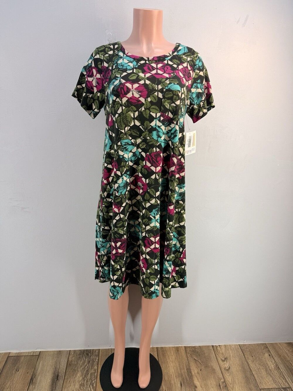 LuLaRoe Carly Swing Dress XS Flowers Simply Comfortable High-Low NEW!
